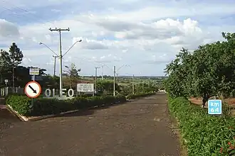 Welkomstbord van Óleo op de hoofdweg (SP-287)