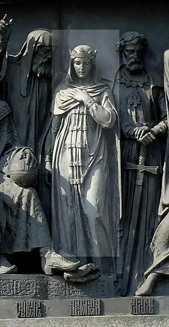 Standbeeld in Novgorod