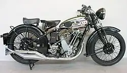 S31-10 De Luxe Sloper uit 1931