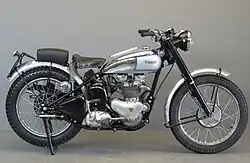 Voorganger Triumph TR5 Trophy uit 1951.