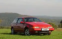 480 Turbo (1990) in bergweitje