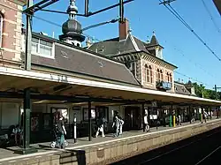 Gezicht op perron 1 vanaf perron 2/3 (2005)