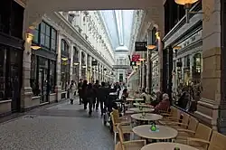 Een scène werd in de Passage gefilmd.