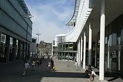 Winkelen in Mosae Forum