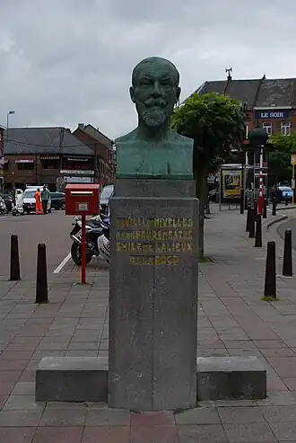 Buste van Émile de Lalieux de La Rocq in Nijvel