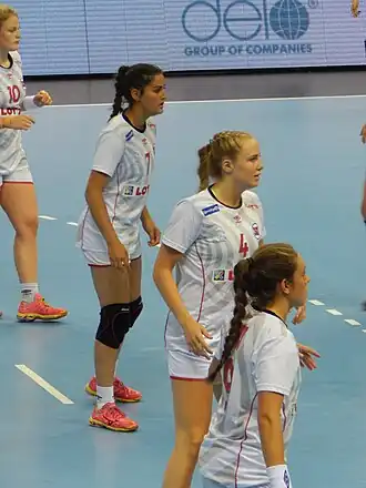 Högdahl met nummer 4