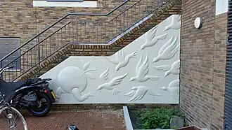 Spreeuwen achtervolgen een appel (november 2019)