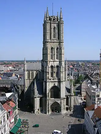 Sint-Baafskathedraal gezien van op het Belfort van Gent