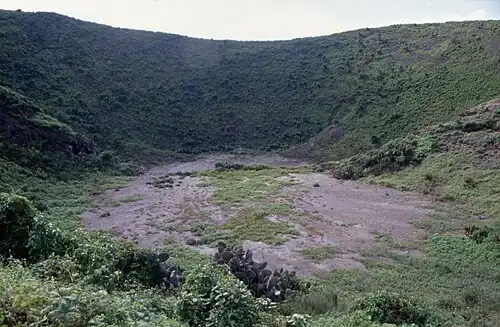 Krater op Daphne Major