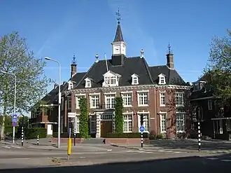 Hoek van de Amsterdamseweg (421), bij de Keizer Karelweg