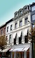Neoclassicistisch winkelhuis