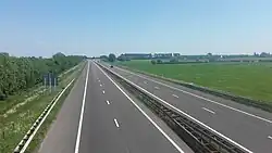 A348 bij Ellecom, kijkend richting Dieren (het einde van de autosnelweg is zichtbaar)