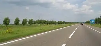 A6 Almere - Lelystad met een brede middenberm