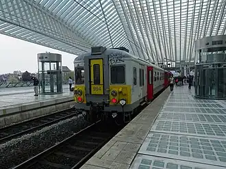 Trein van de lijn S41 in Luik-Guillemins in 2019.