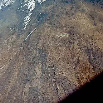 Het gebergte in 1968, gefotografeerd vanuit de Apollo 7