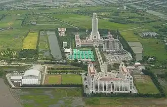 luchtfoto van de campus van Assumption University