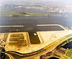 Aanleg van de Beatrixhaven, circa 1982