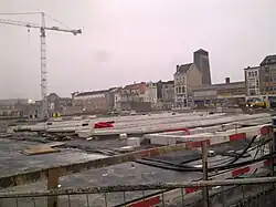 Februari 2010: opbouw eerste acht van de twaalf busperrons.