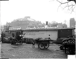 De aanlegplaats in Amsterdam, begin twintigste eeuw