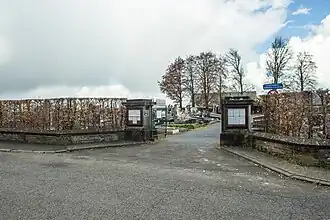 Toegang tot de begraafplaats