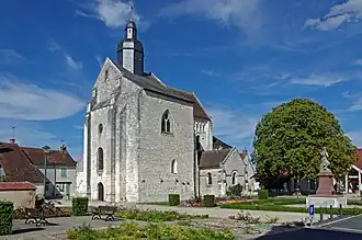 Abbatiale Saint-Genou