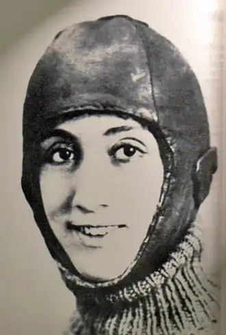 Adrienne Bolland rond 1921.