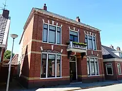 Het oude gemeentehuis, gebouwd in 1902