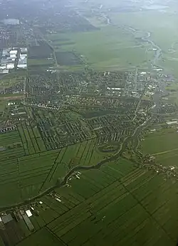 Uithoorn vanuit de lucht, gezien vanuit het zuiden