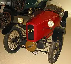 Een Alcyon auto met een tweecilinder boxermotor uit 1921