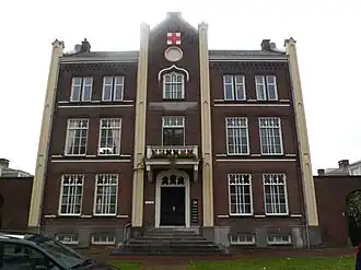 Het hoofdgebouw aan de Jutfaseweg in 2012