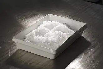 Ammoniumperrenaat-poeder