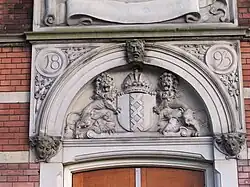 Wapen van Amsterdam met jaarsteen (2011)