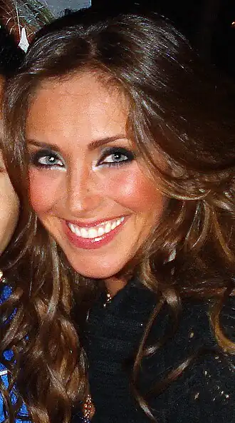 Anahí in 2009