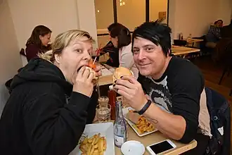 Tony Tornay (rechts) op bezoek in Mechelen bij "Il Cardinale".