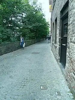 De Artoisstraat, gezien van uit de Noordzandstraat