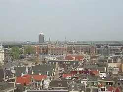Het station gezien vanaf de Oudekerkstoren