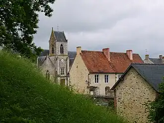 Dorpszicht met kerk Notre-Dame