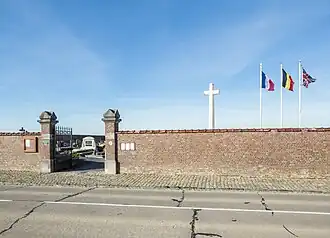 Toegang tot de begraafplaats