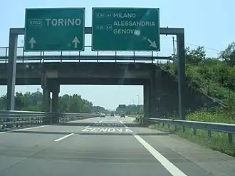 Het knooppunt tussen de A5 en de A4-5, hier bevindt zich het noordelijke beginpunt van de E612