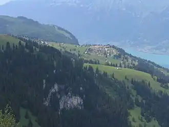 Axalp met op de achtergrond de Brienzersee