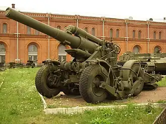 Een B-4M in Sint Petersburg Artillerie museum