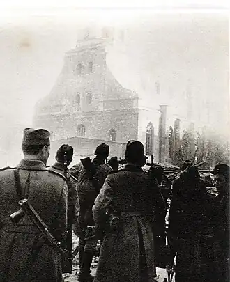 Het 3e Baltische Front neemt Riga in.