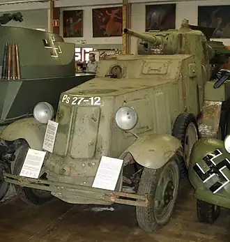 BA-10M pantserwagen in Parola tankmuseum in Finland