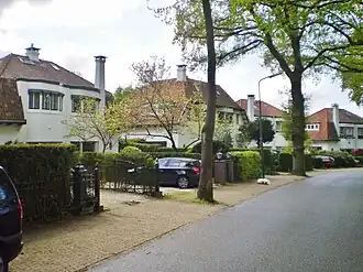 Enkele van de 36 gemeentelijke monumenten