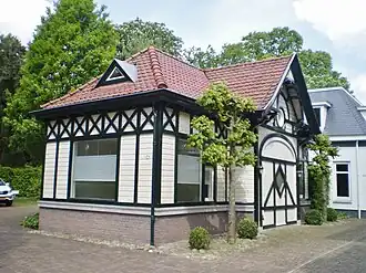 alt= Koetshuis Canton