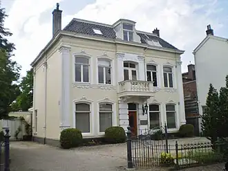 alt= Spoorstraat 2 (2013)