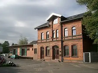 Voormalig stationsgebouw van Bissendorf (2004)