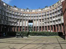 Idem, detail Barcelonaplein