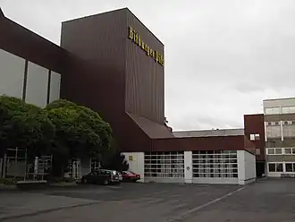 De nieuwe brouwerij gelegen buiten het centrum van Bitburg