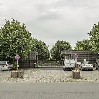 Toegang tot de begraafplaats